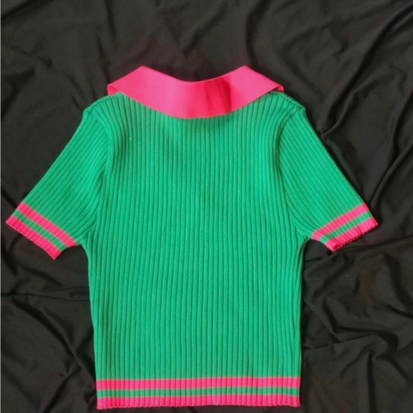 Collared Green and Pink Ribbed Knit Top - Picture 2 of 3